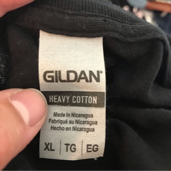 WOMEN’S Disney witches T-shirt. Women’s size XL. - Picture 4 of 4